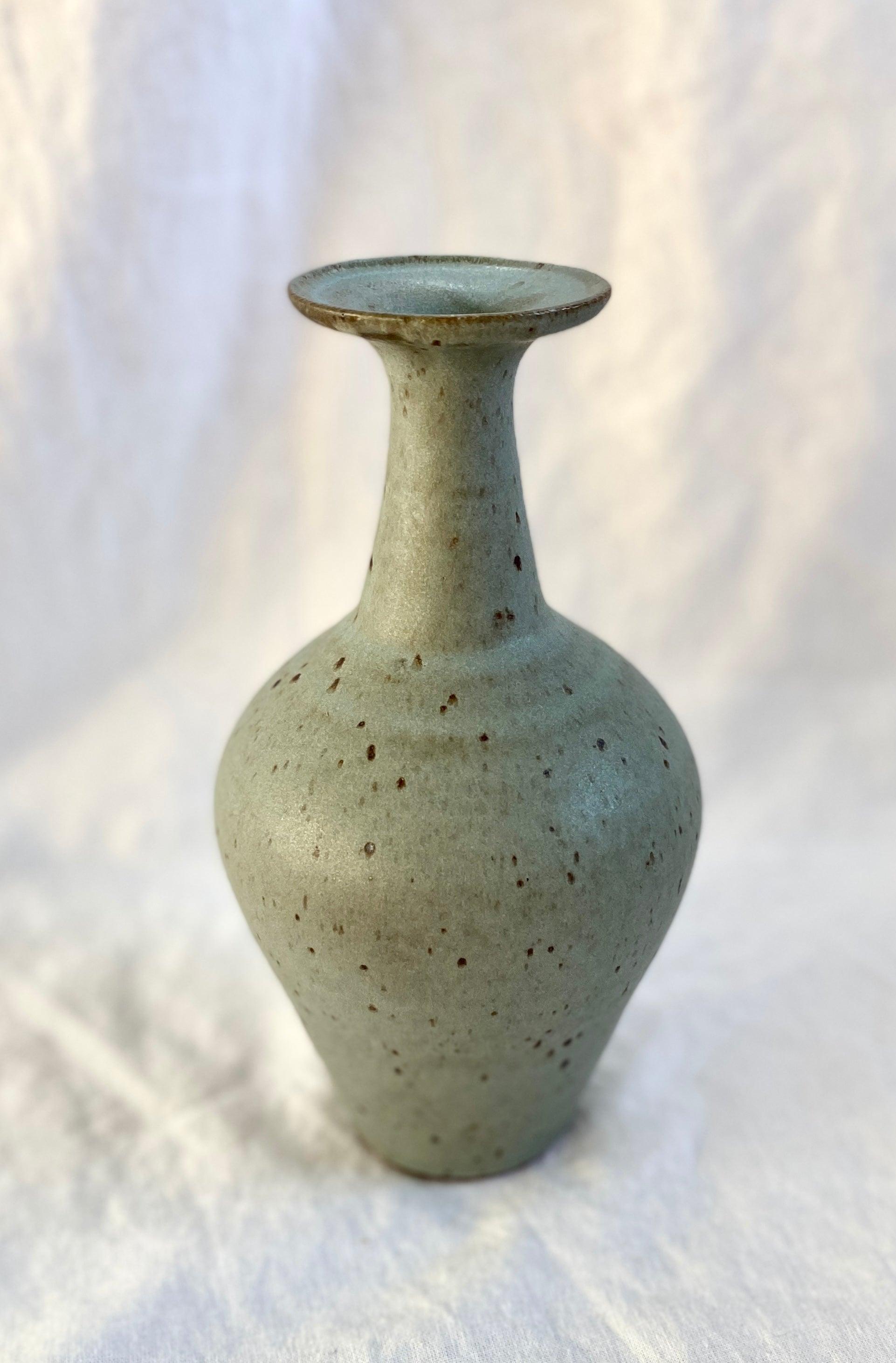 Blue speckled bottleneck no. 10 - Dana Chieco Studio