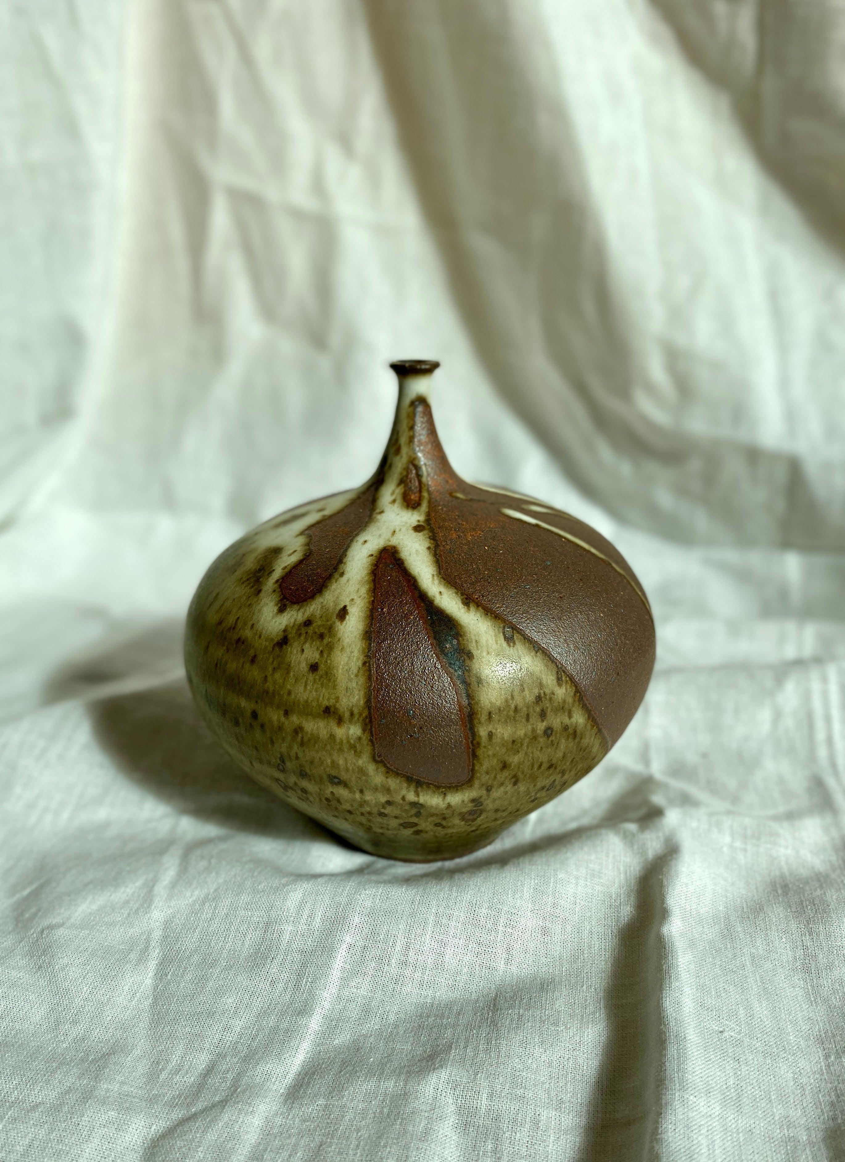 Poured glaze on red clay no. 1 - Dana Chieco Studio