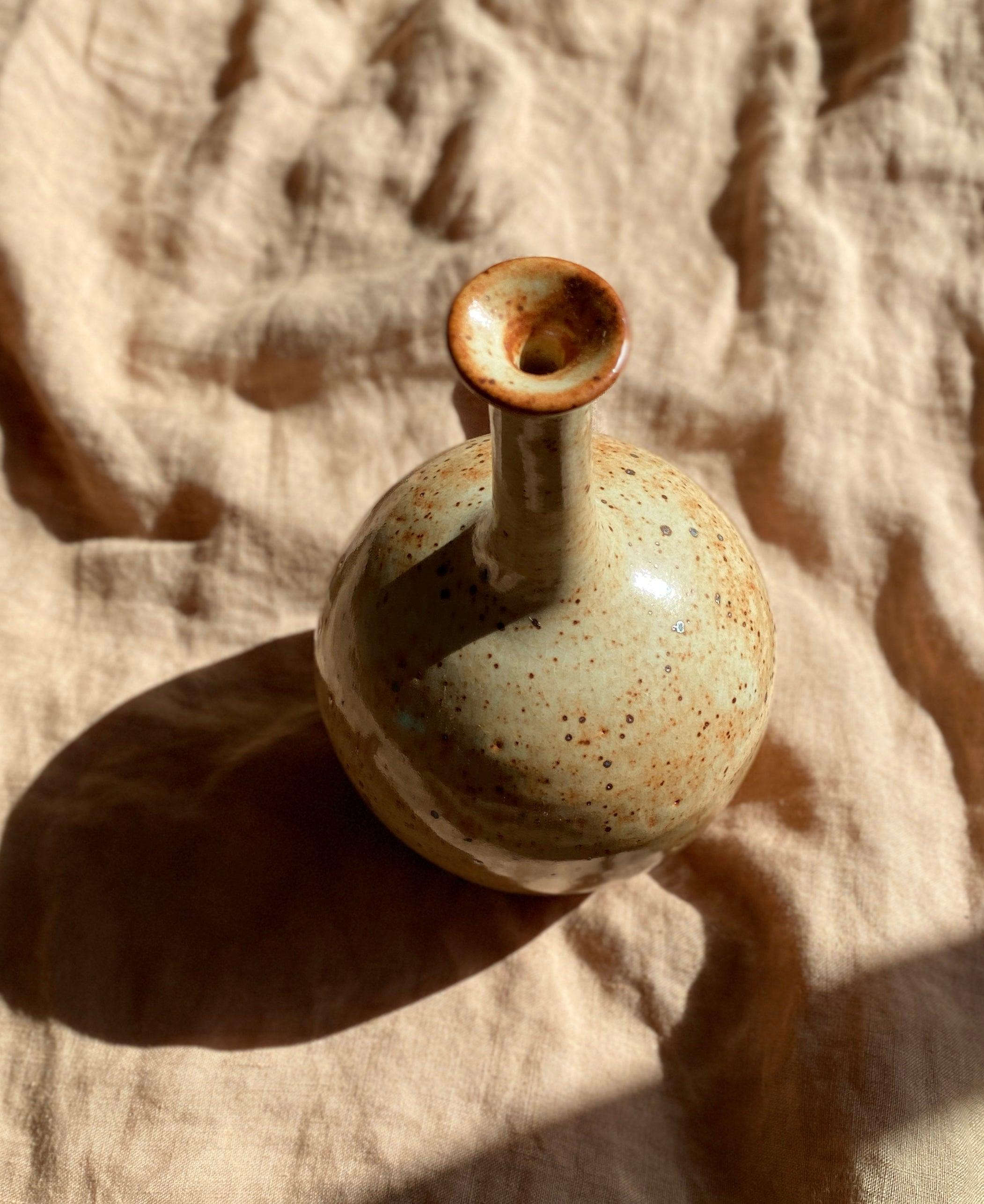 Shino speckled wide bottle-neck vase No. 8 - Dana Chieco Studio