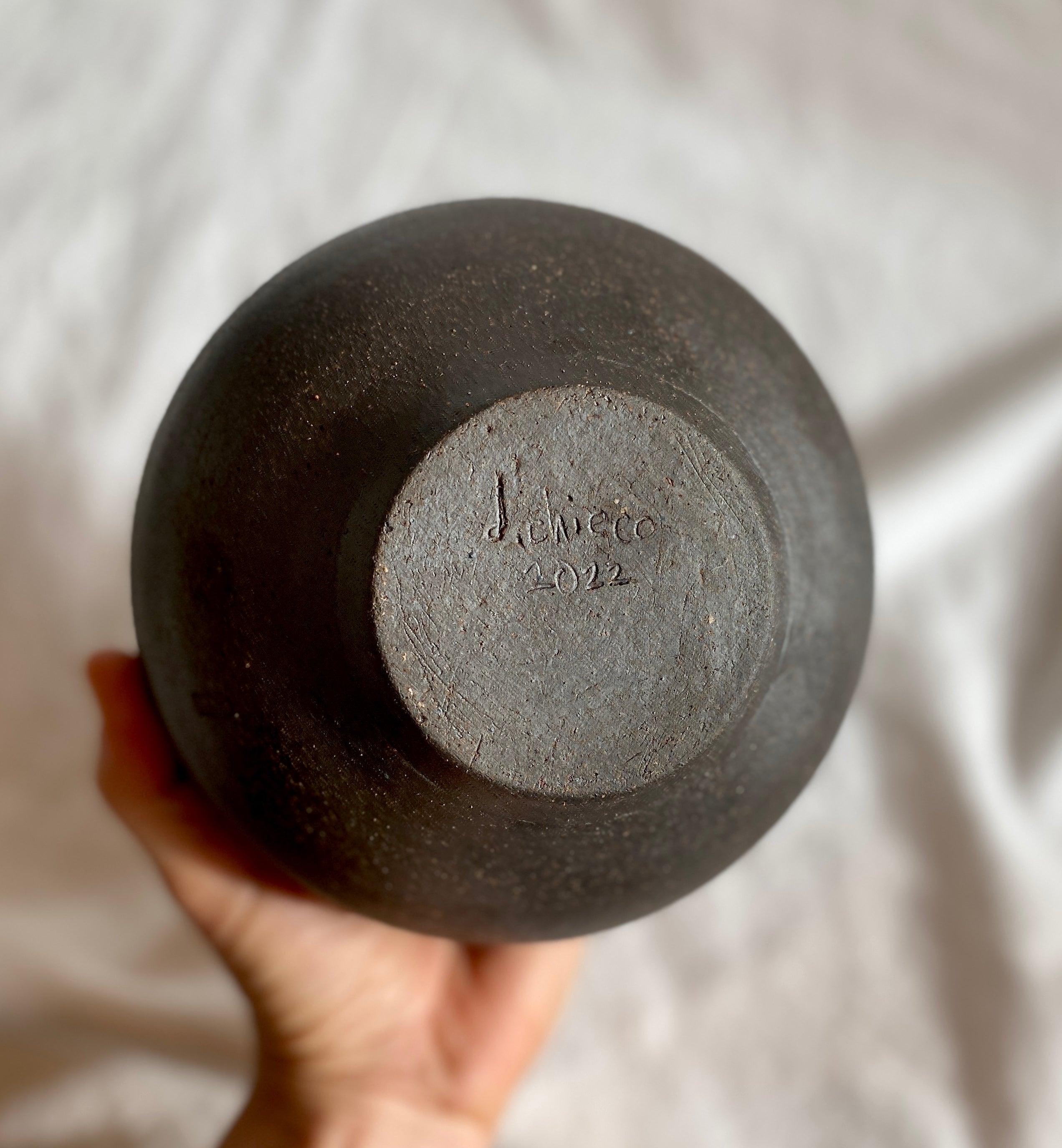 Black clay wide vase no. 7 - Dana Chieco Studio