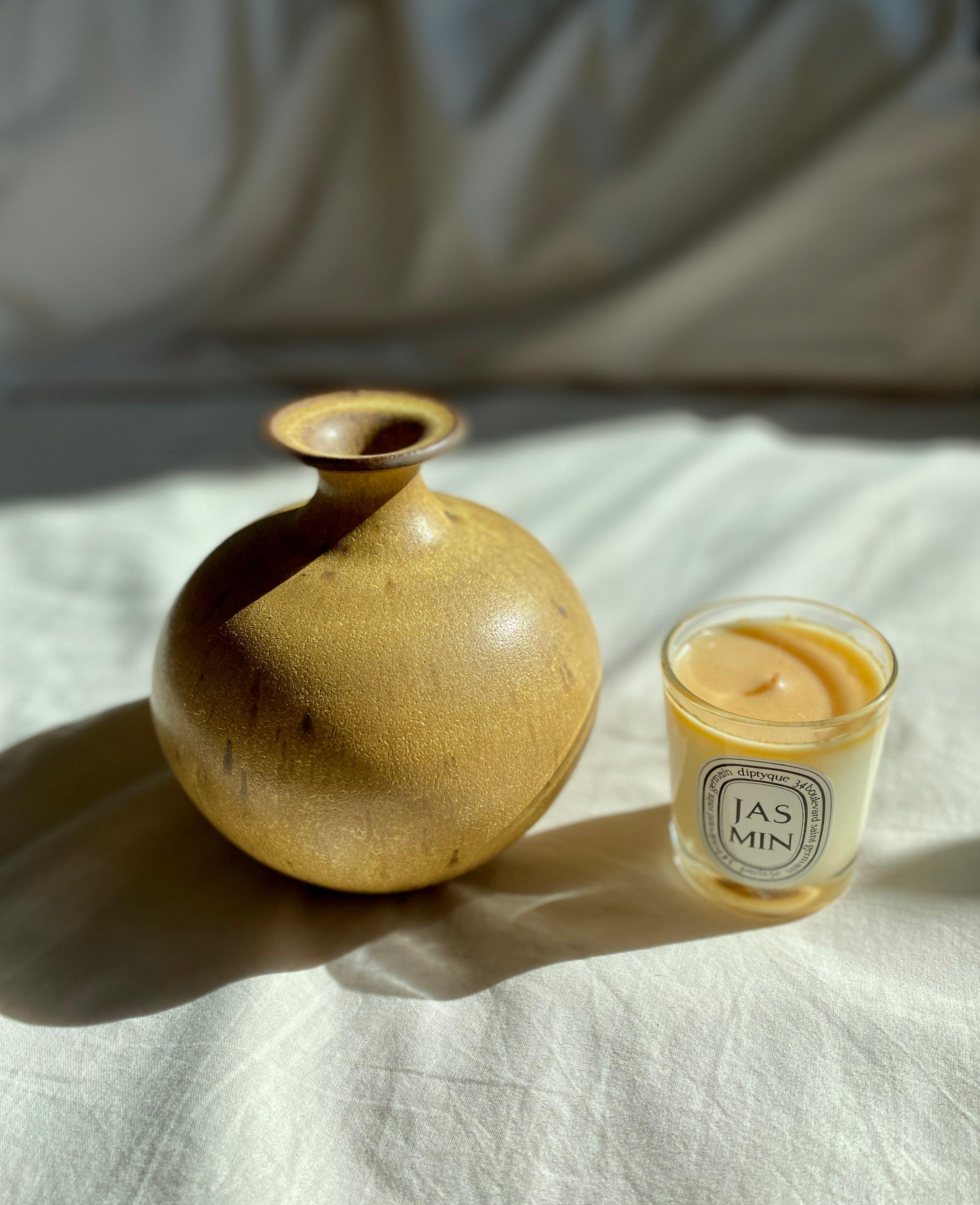 Warm yellow vase No. 1 - Dana Chieco Studio