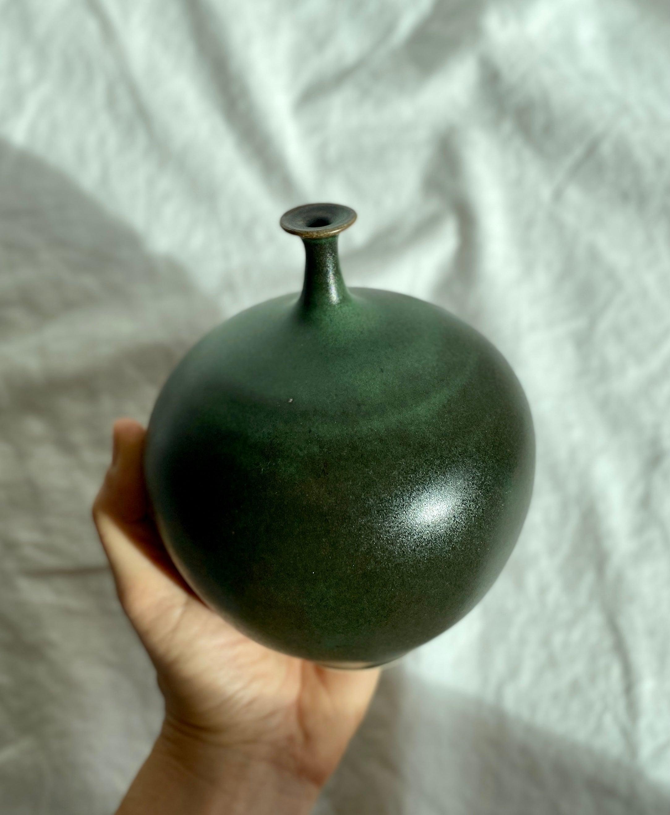 Green wide bottleneck no. 23 - Dana Chieco Studio