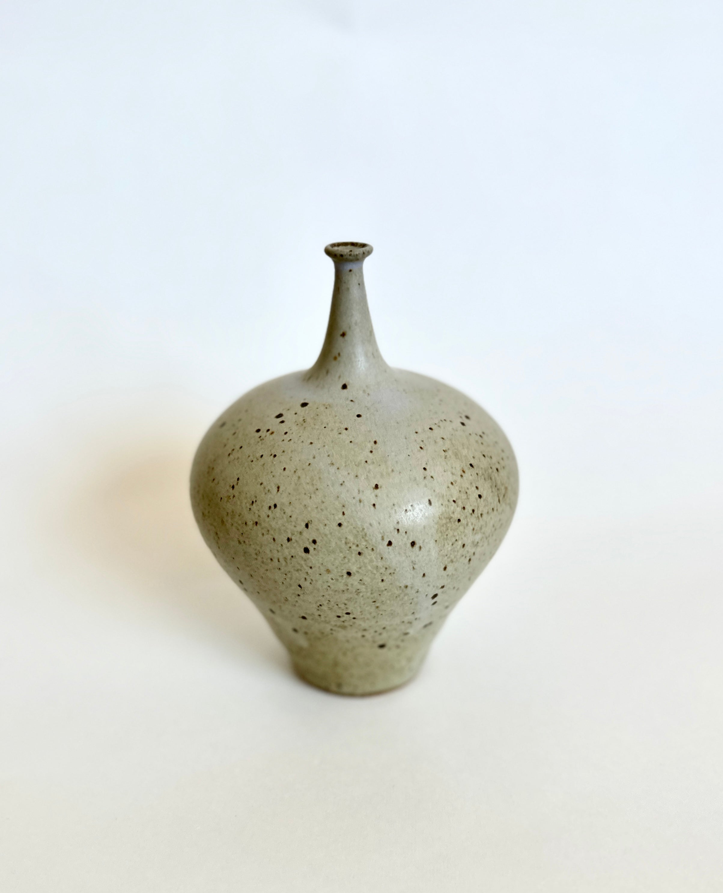 Lavender speckled bottleneck no. 1