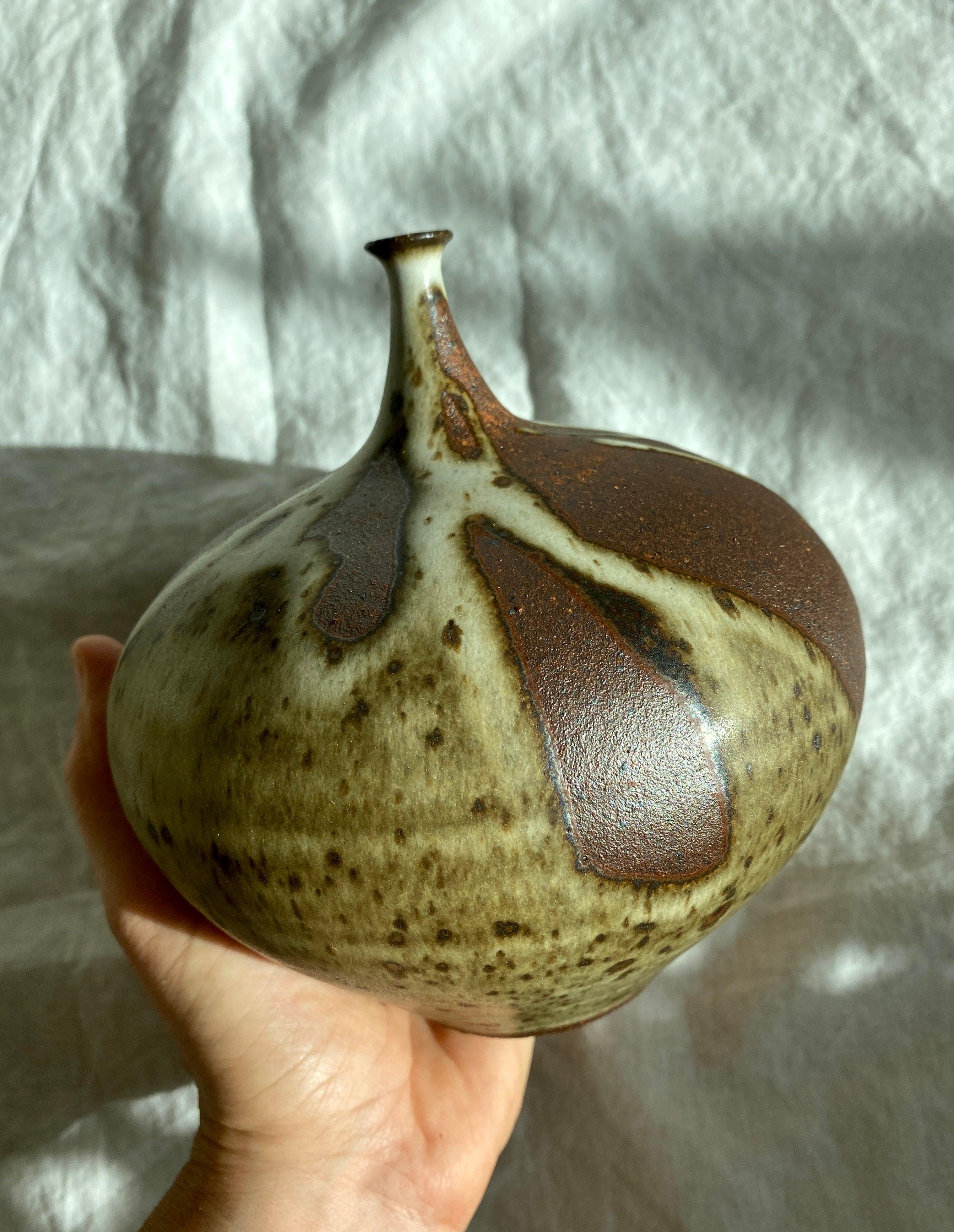 Poured glaze on red clay no. 1 - Dana Chieco Studio