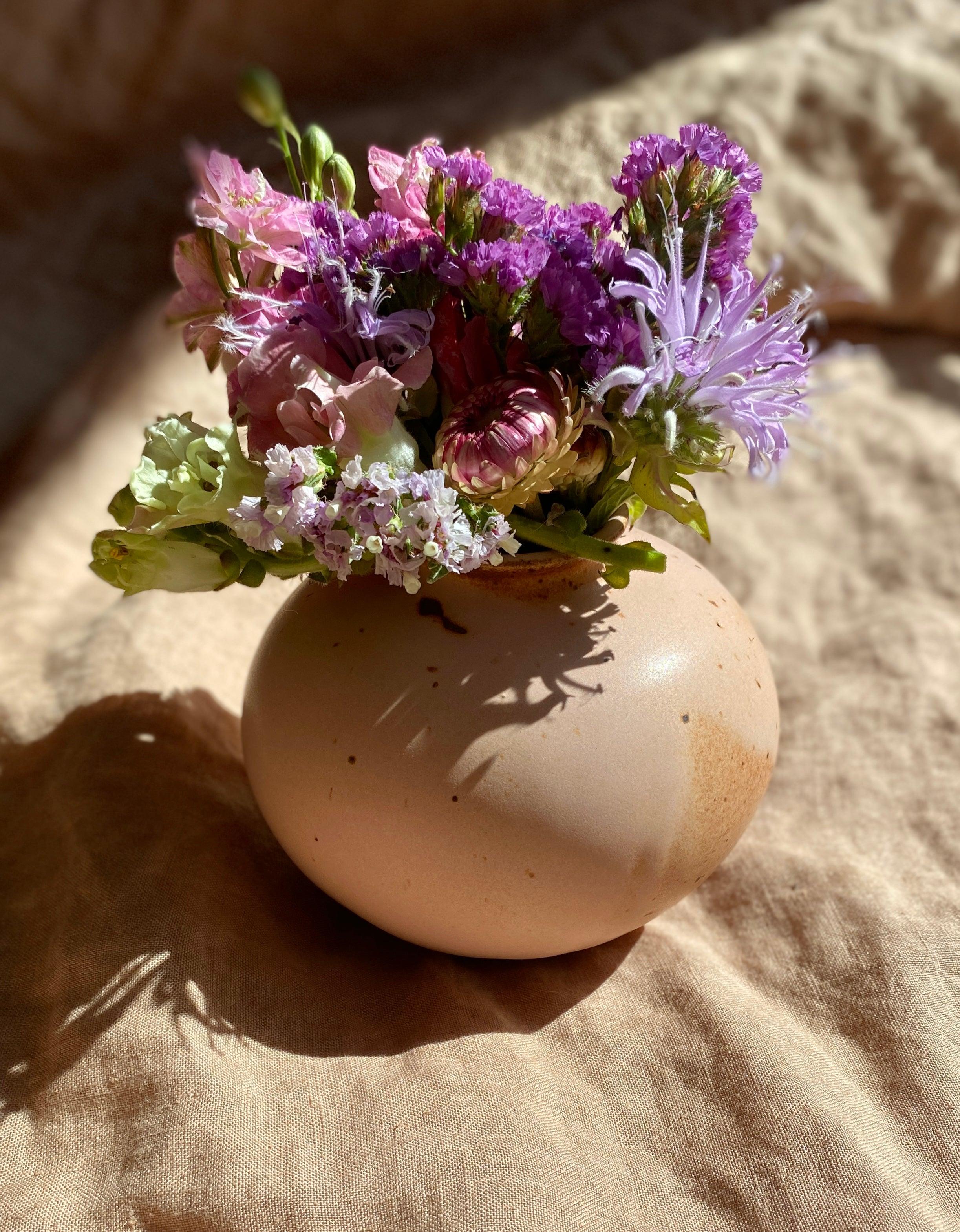 Pink/peach speckled wide vase No. 7 - Dana Chieco Studio