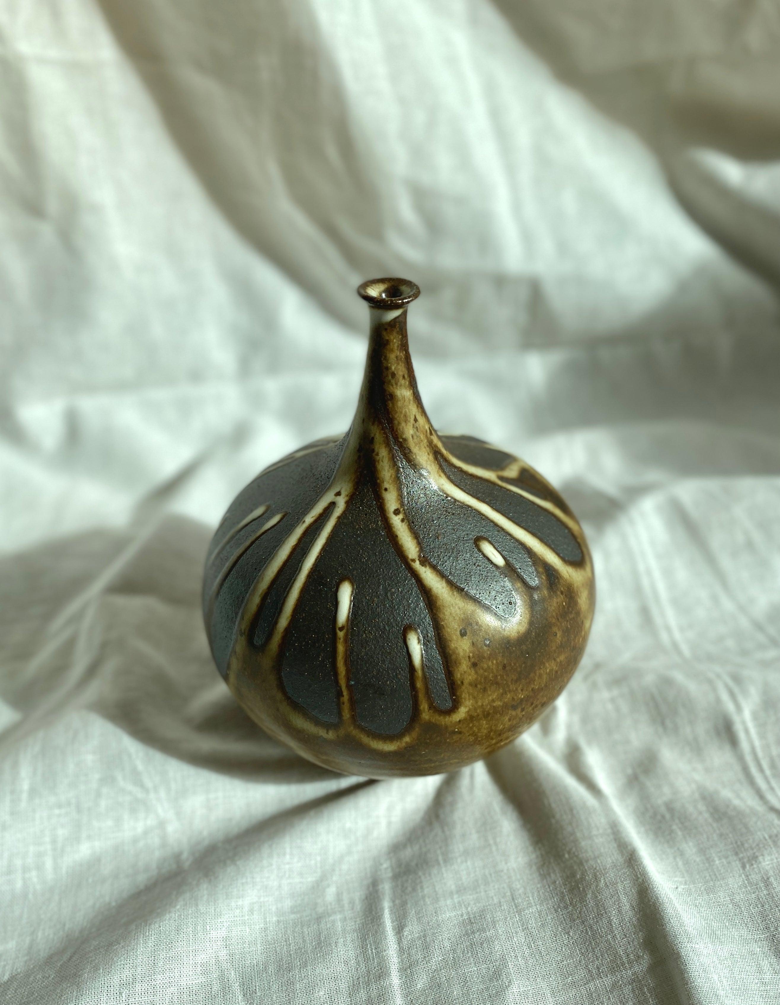 Poured glaze on black clay no. 3 - Dana Chieco Studio