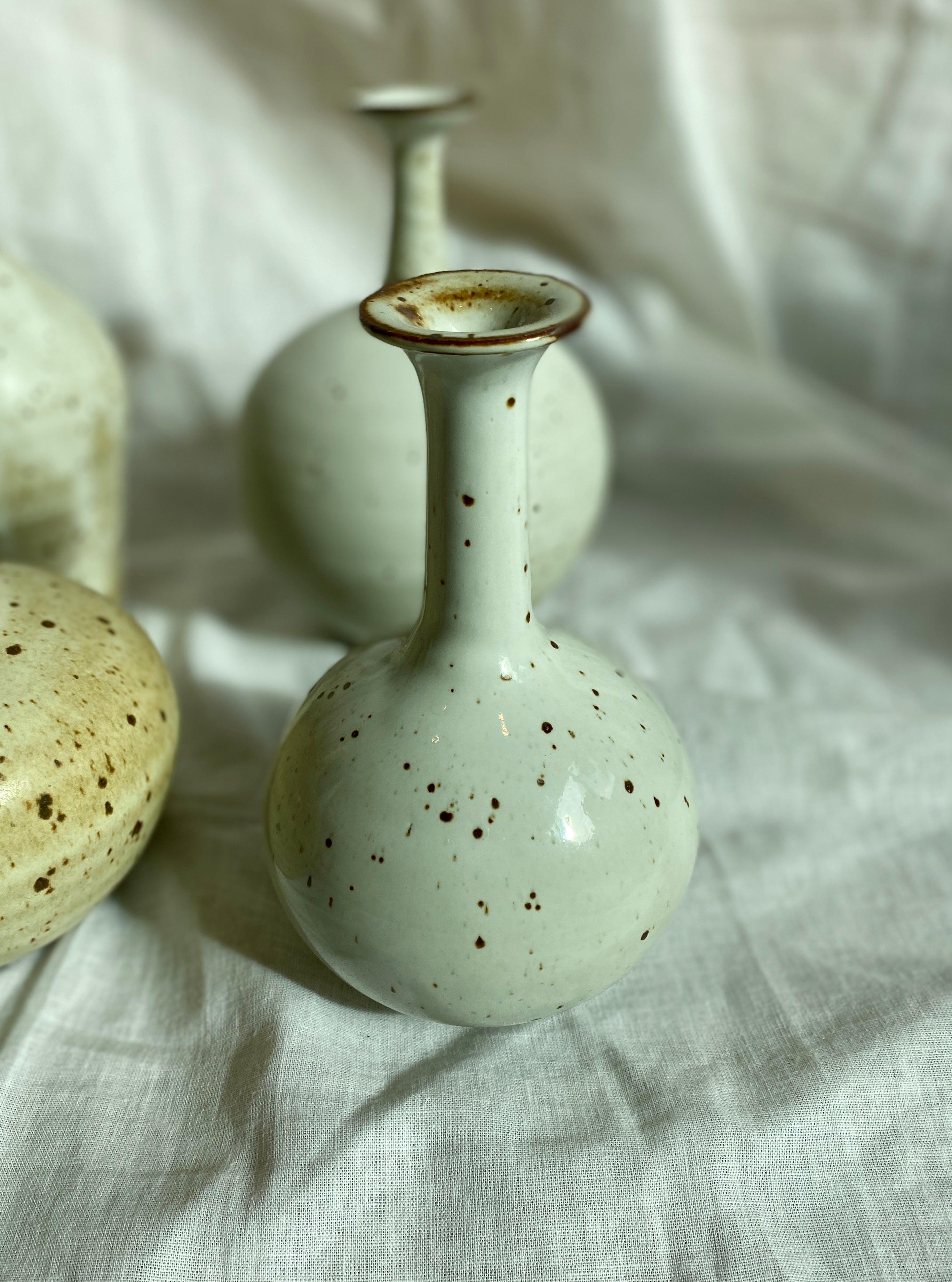 Glossy white speckled bottleneck no. 2 - Dana Chieco Studio