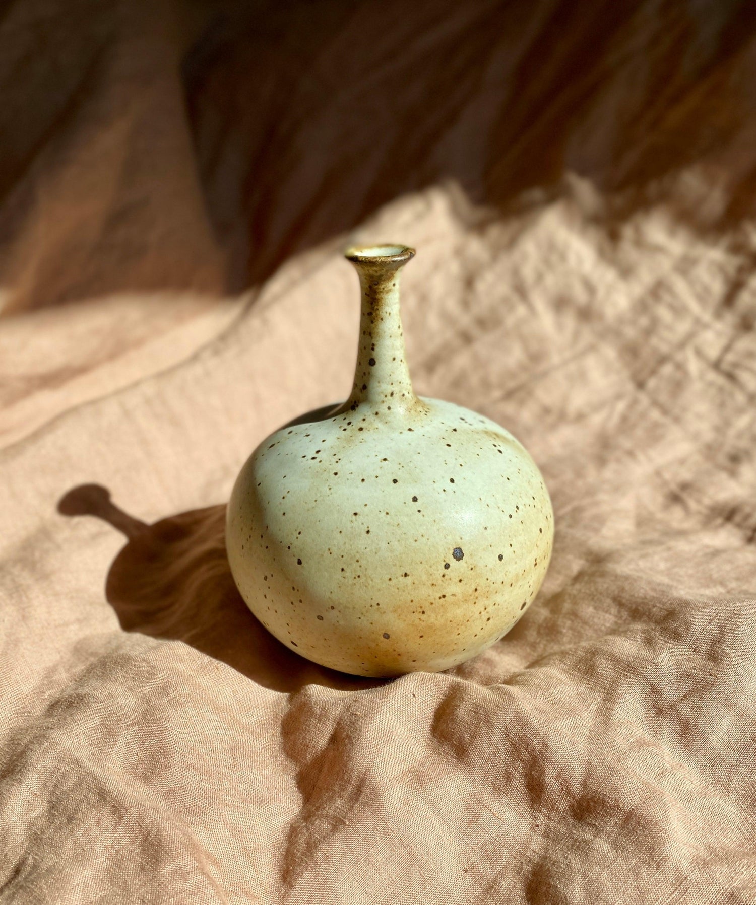 Matte white speckled wide vase with bottle-neck No. 11 - Dana Chieco Studio