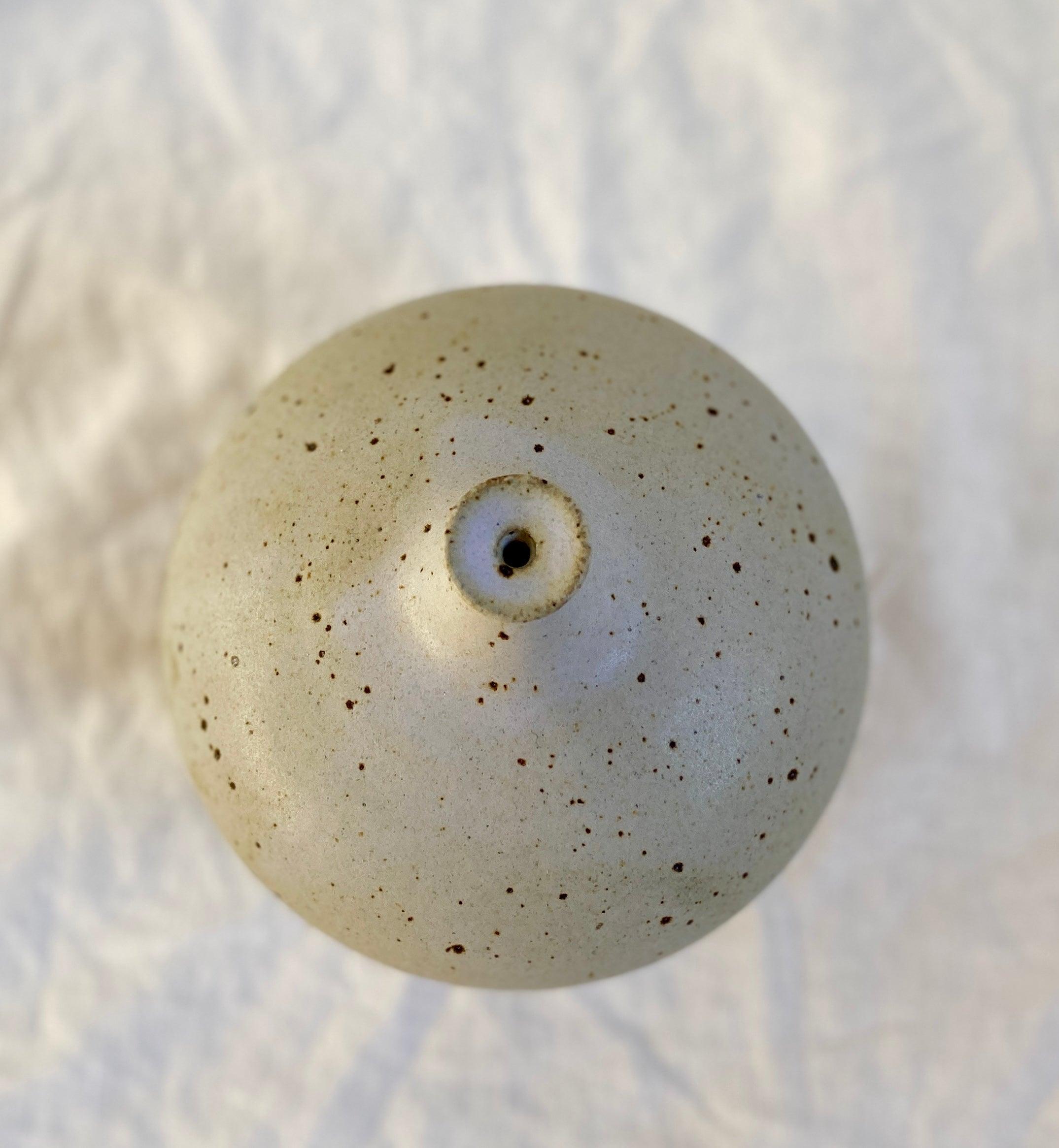 Lavender speckled wide vessel no. 3 - Dana Chieco Studio