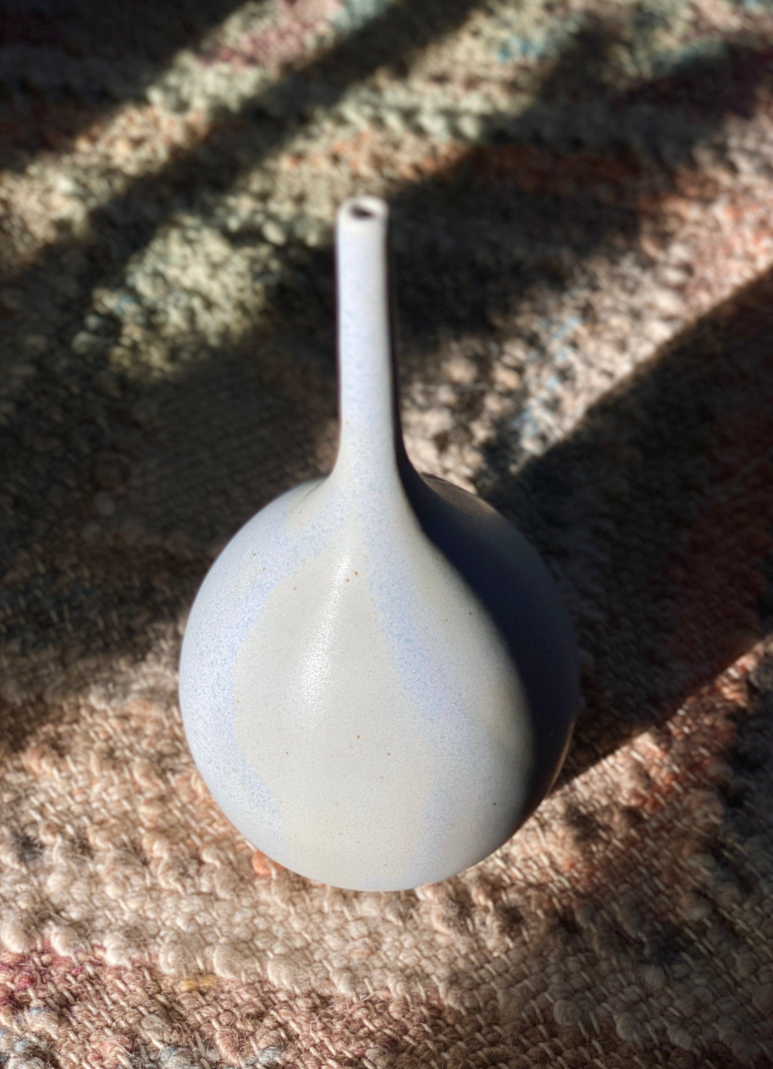 Lavender porcelain narrow-neck teardrop vase - Dana Chieco Studio
