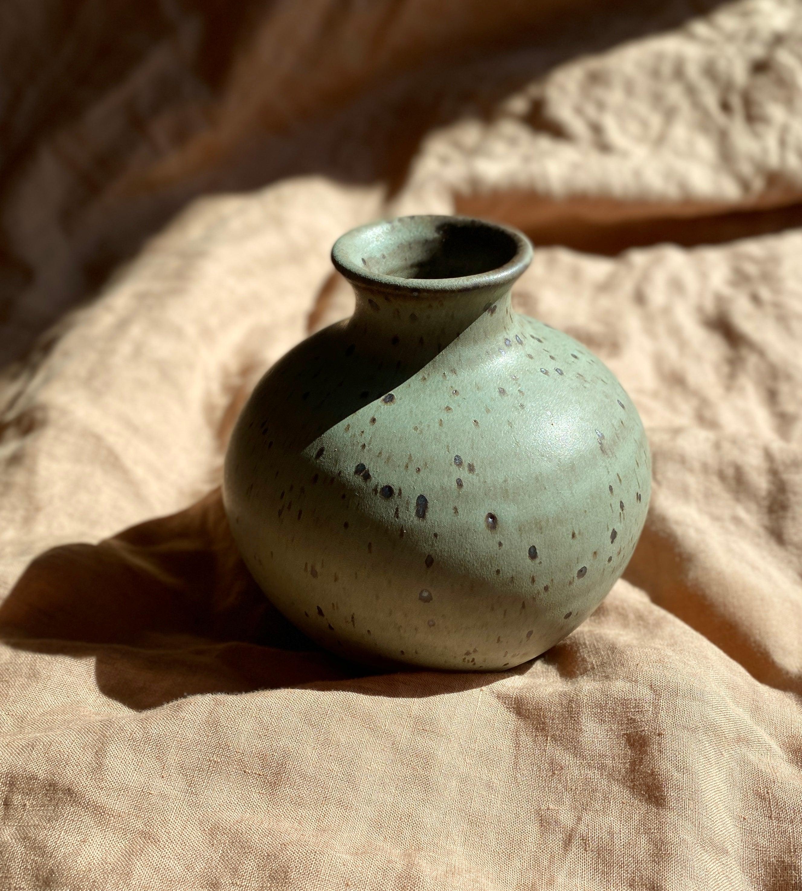 Blue speckled vase No. 7 - Dana Chieco Studio