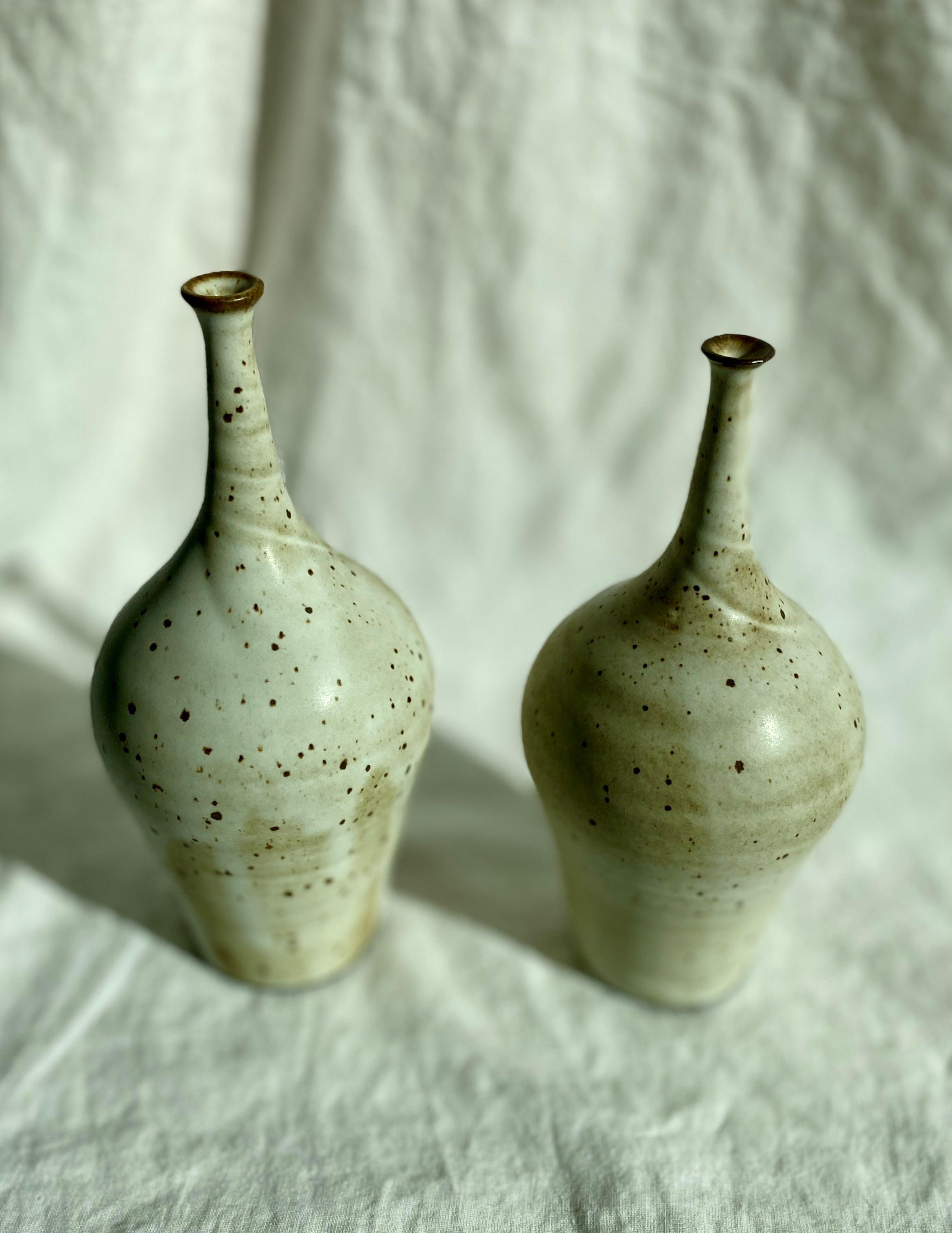 Matte white speckled bottleneck no. 17 - Dana Chieco Studio