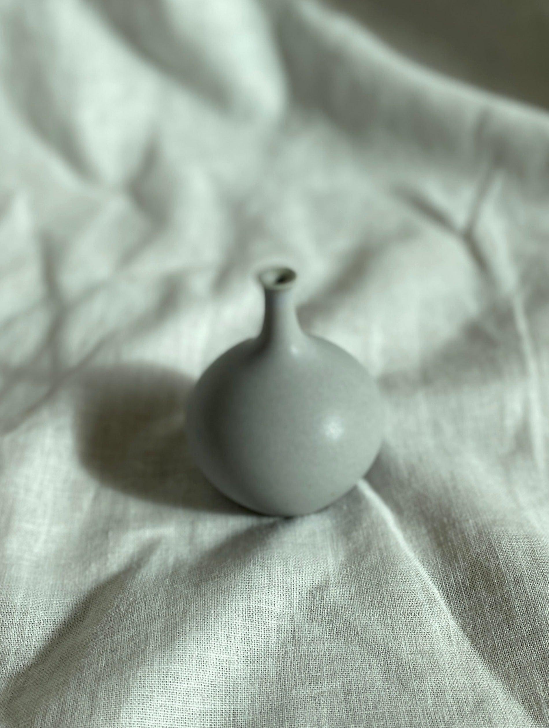 Lavender mini porcelain - Dana Chieco Studio