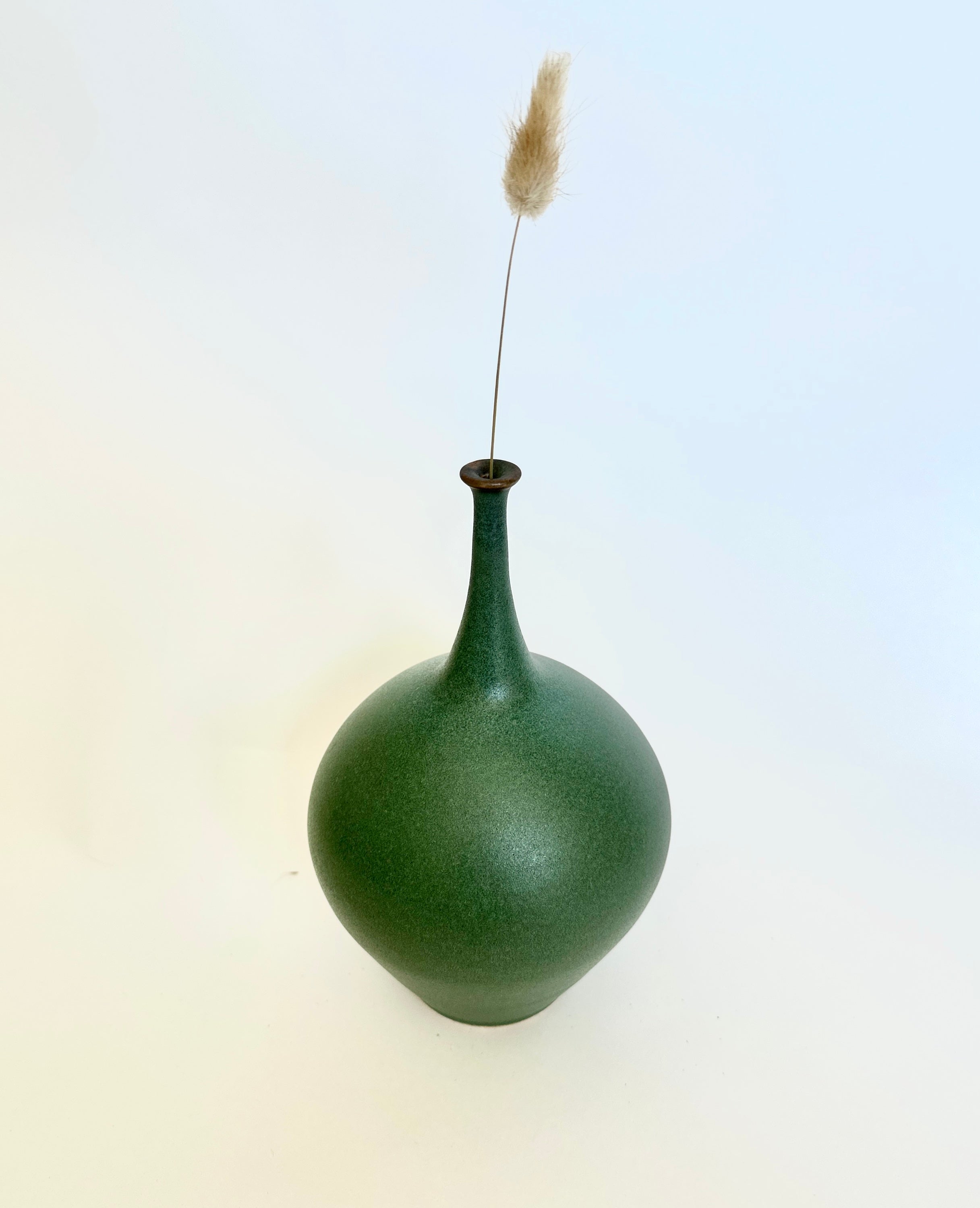 Green bottleneck no. 32