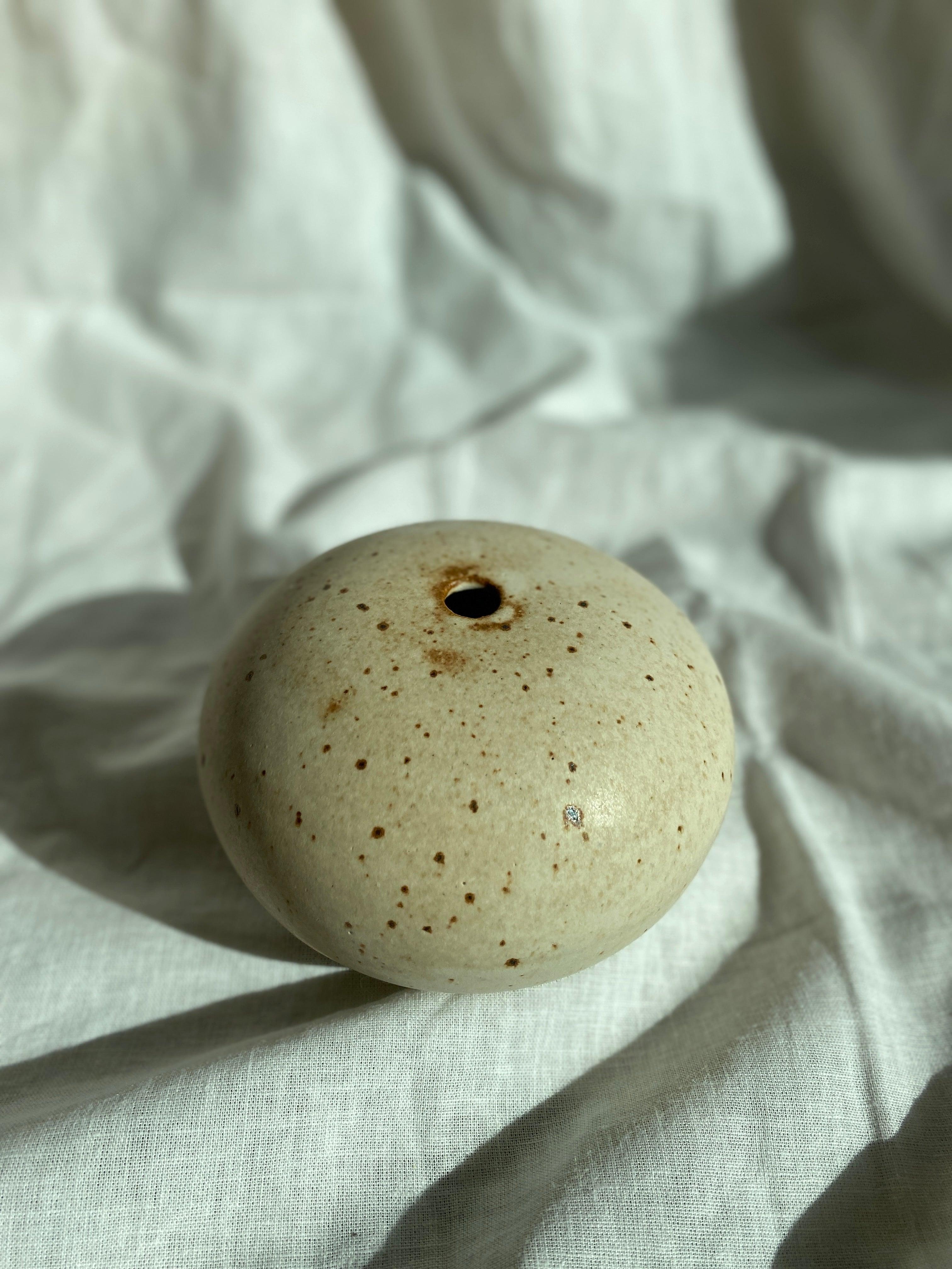 Warm satin white speckled vessel no. 3 - Dana Chieco Studio