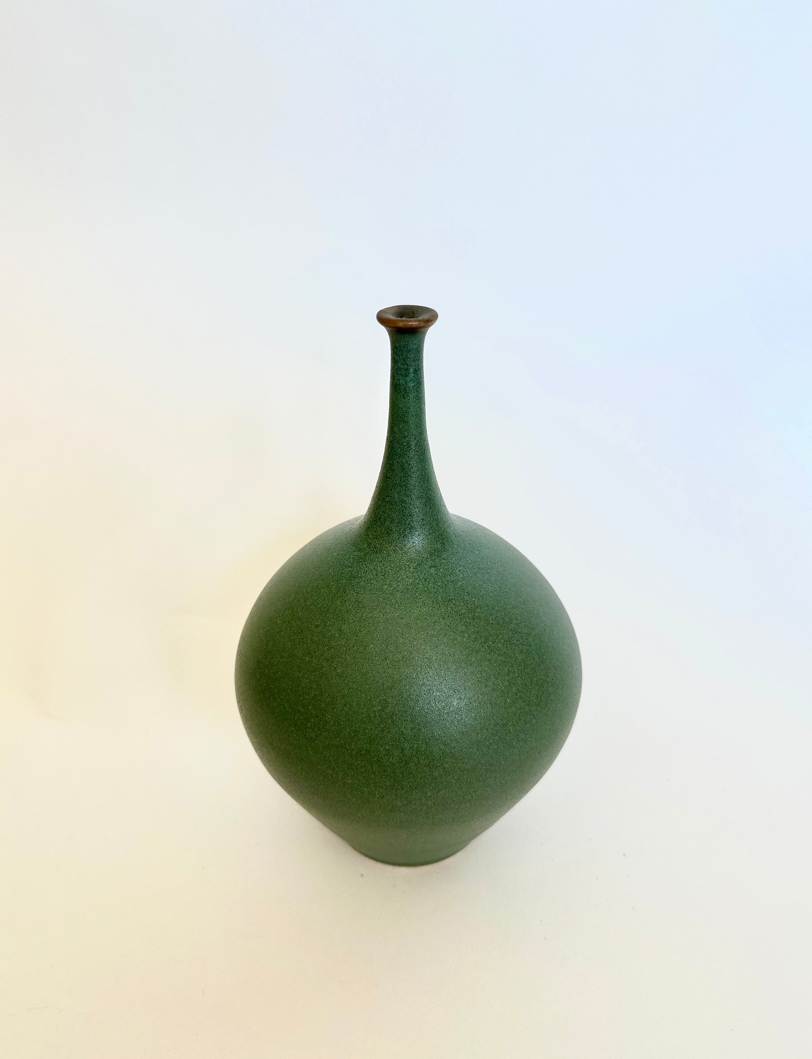 Green bottleneck no. 32