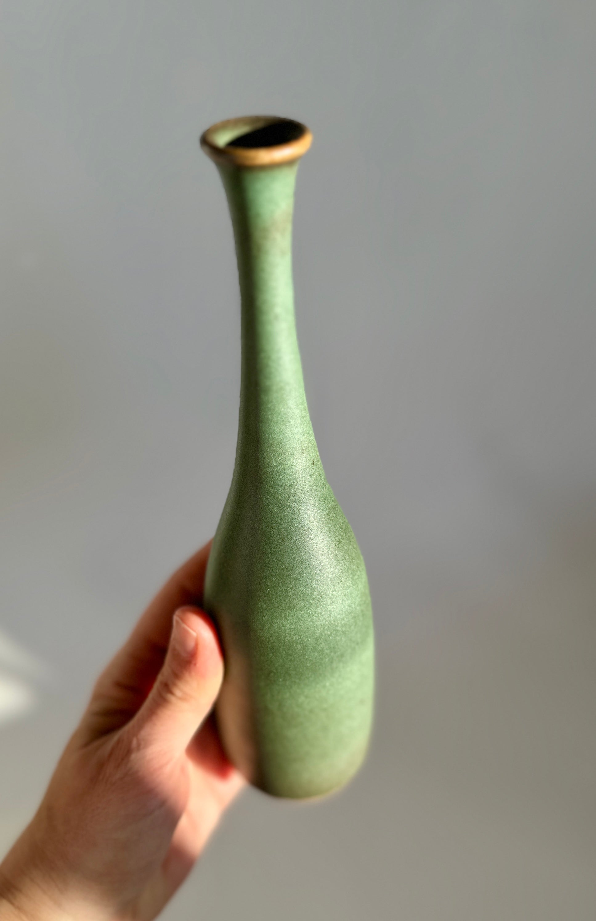 Green bottleneck no. 34
