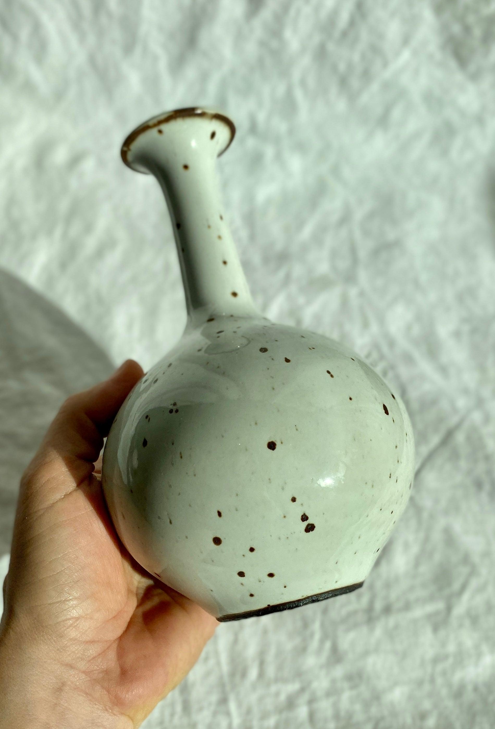 Glossy white speckled bottleneck no. 2 - Dana Chieco Studio