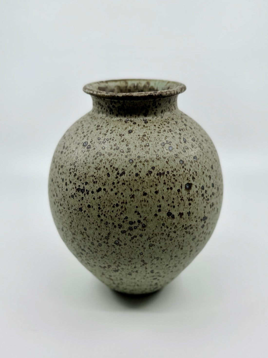 Blue speckled vase no. 25
