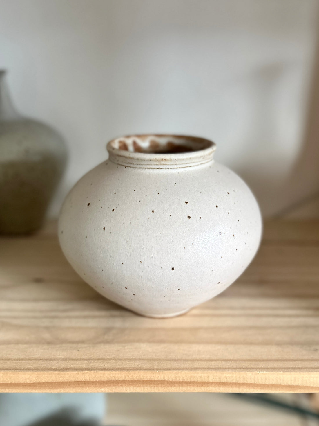 Warm satin white speckled vase no. 17