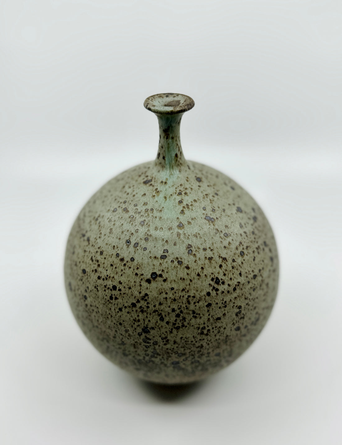 Blue speckled bottleneck no. 24