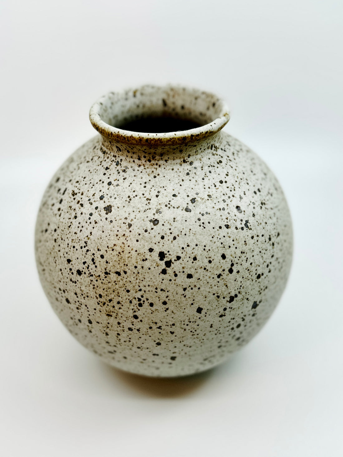 White speckled vase no. 36