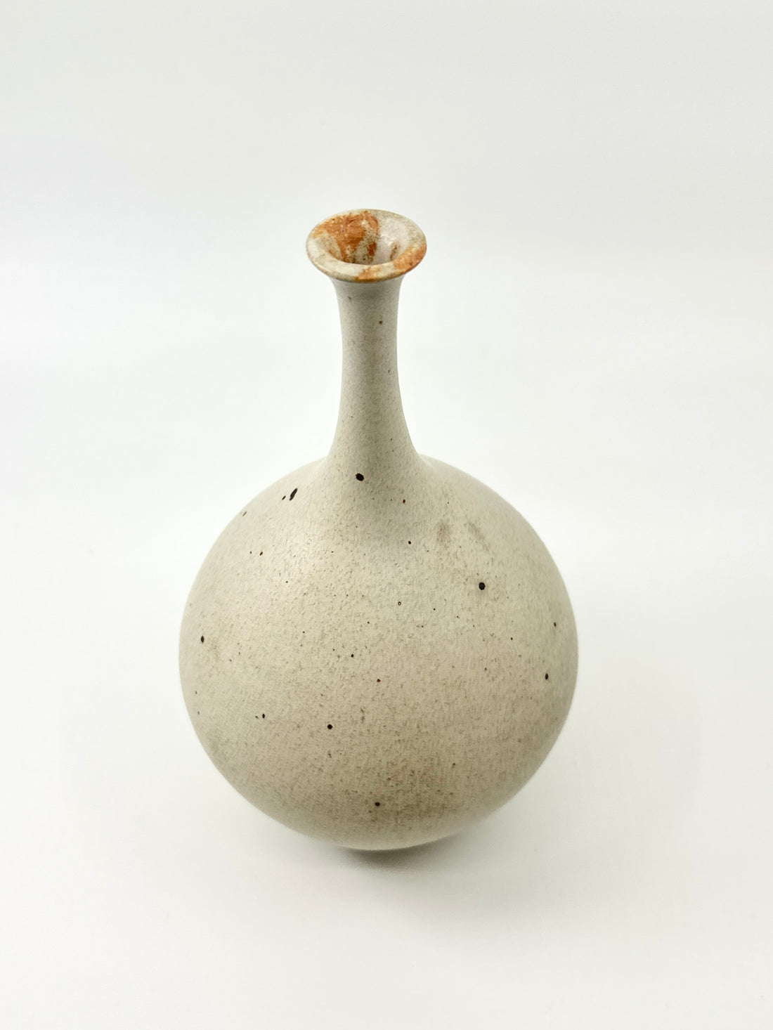Gray bottleneck no. 30