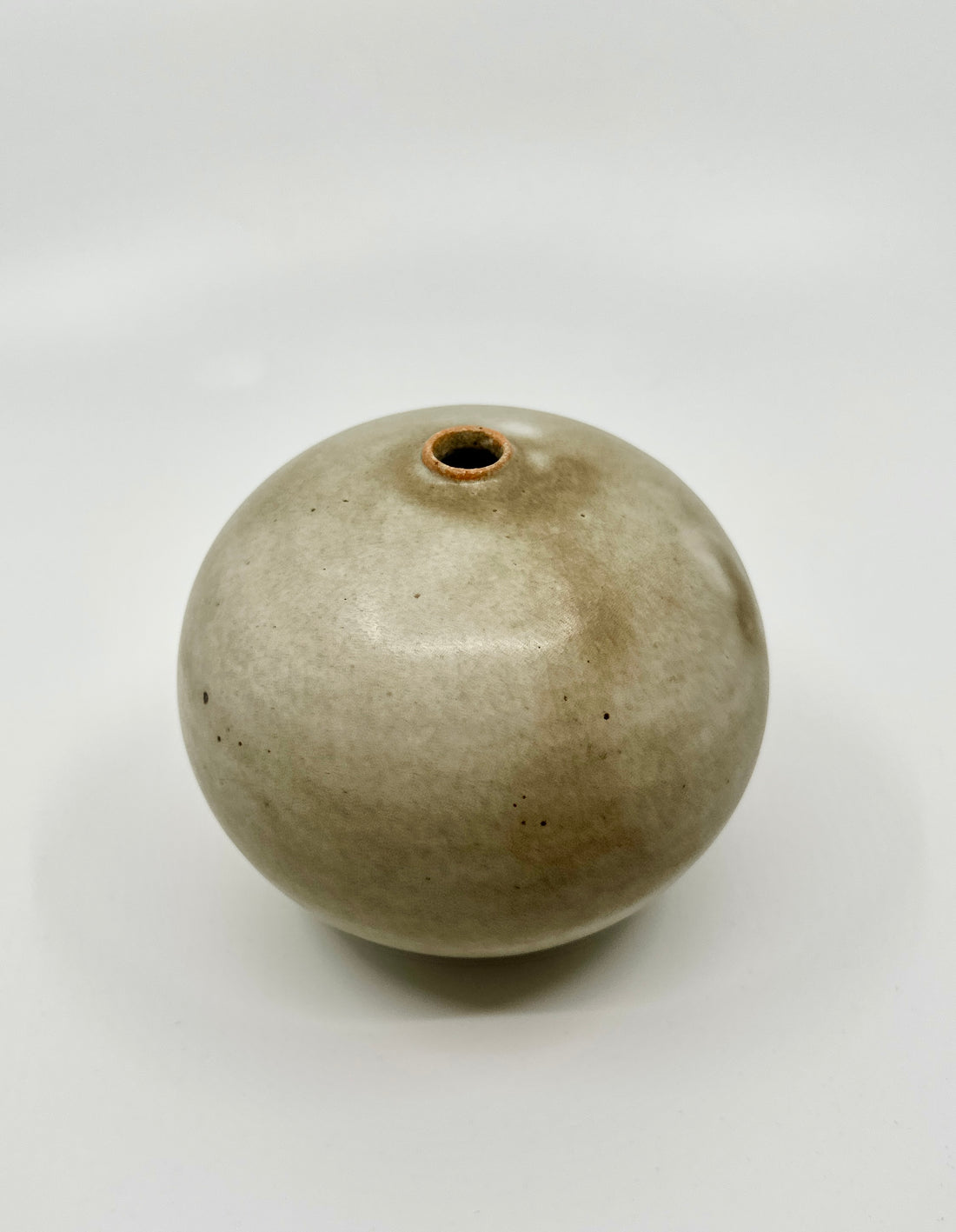 Gray/tan orb no. 28