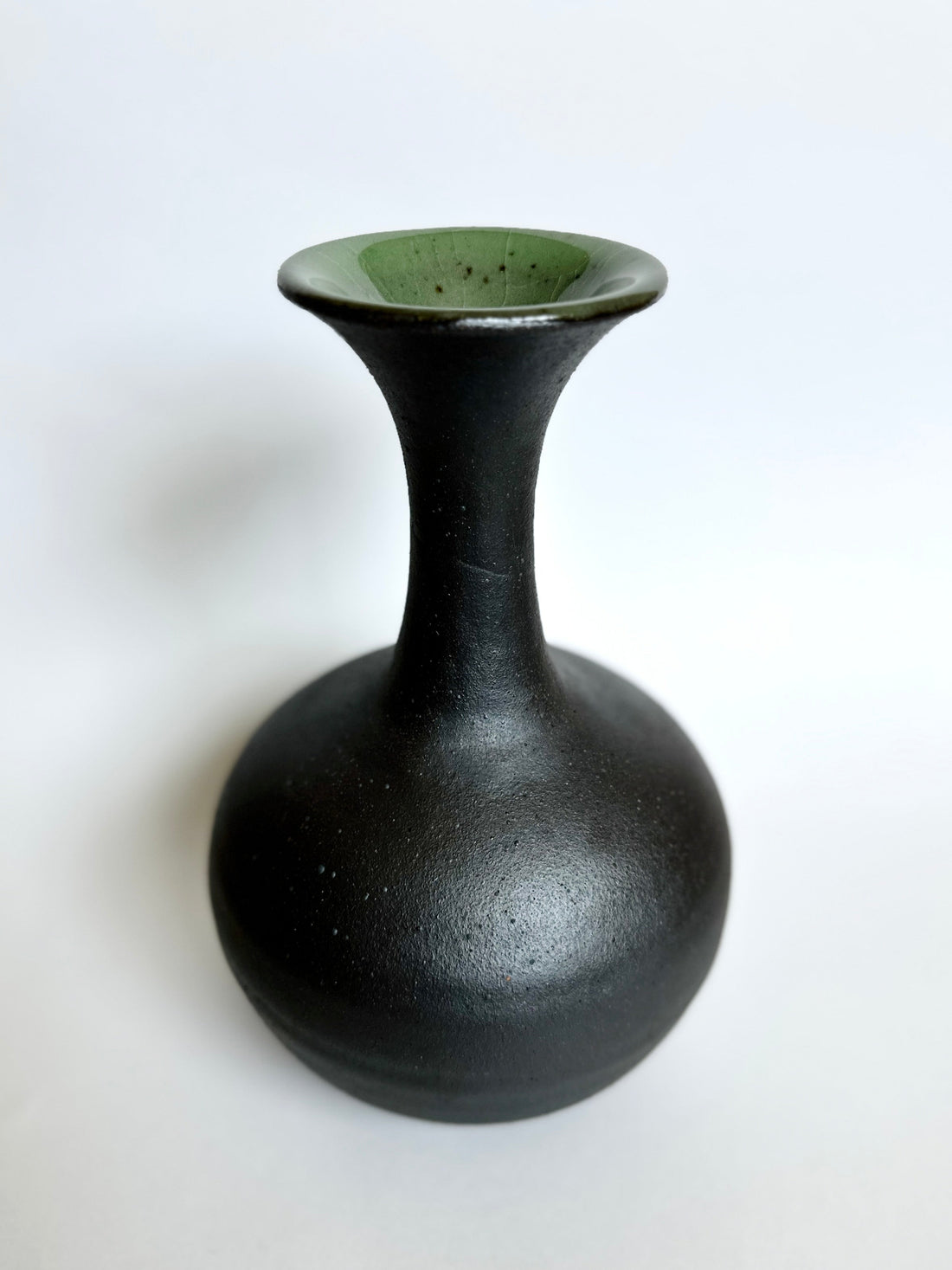Black bottleneck no. 13