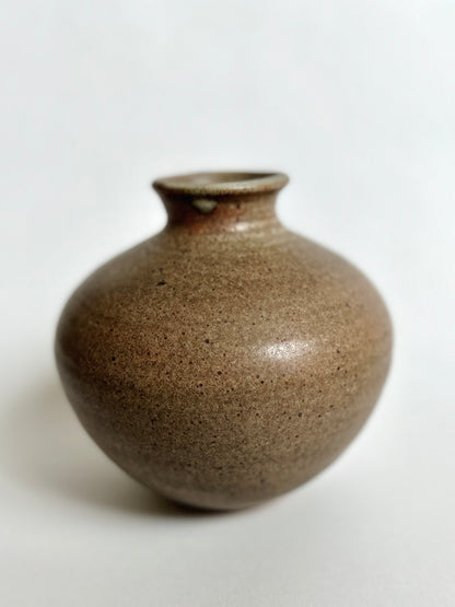 Gray/terra cotta speckled vase no. 5