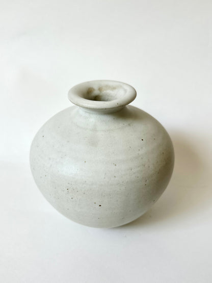 Matte white vase no. 28