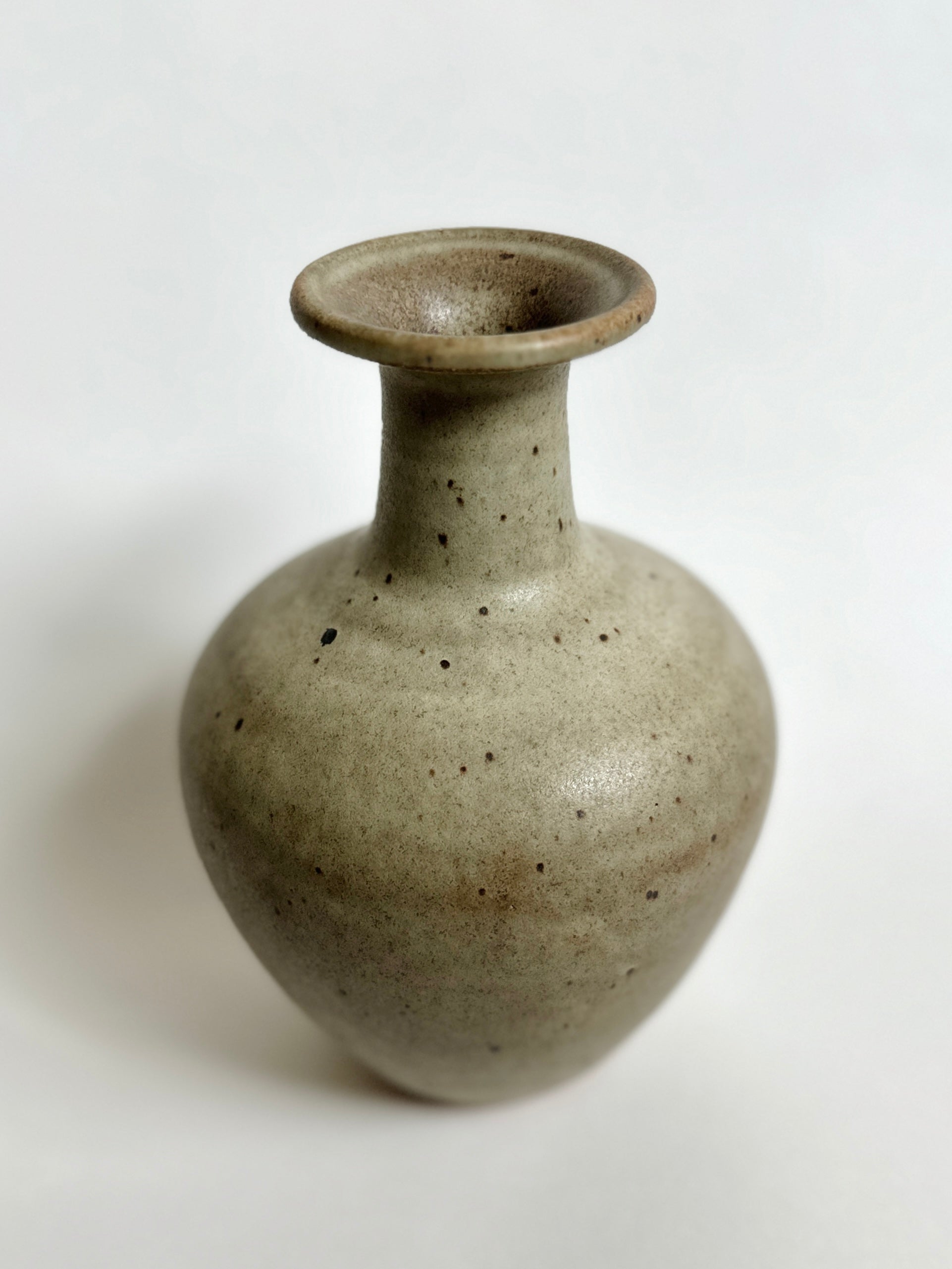 Gray speckled vase no. 6