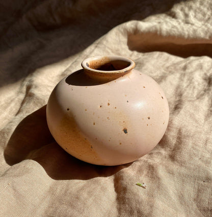 Pink/peach speckled wide vase No. 7 - Dana Chieco Studio