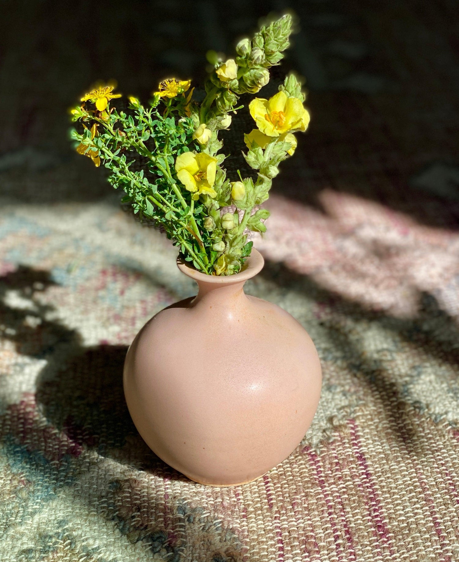 Pink/peach bud vase No. 3 - Dana Chieco Studio