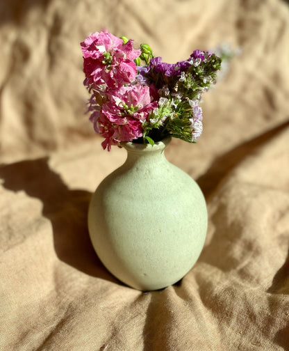 White bud vase No. 5 - Dana Chieco Studio