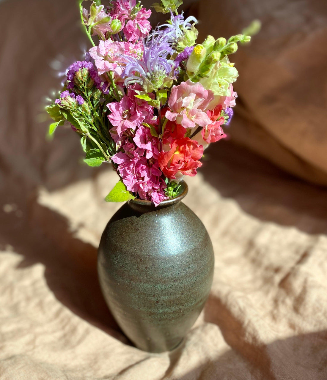 Bronze vase with green highlights - Dana Chieco Studio