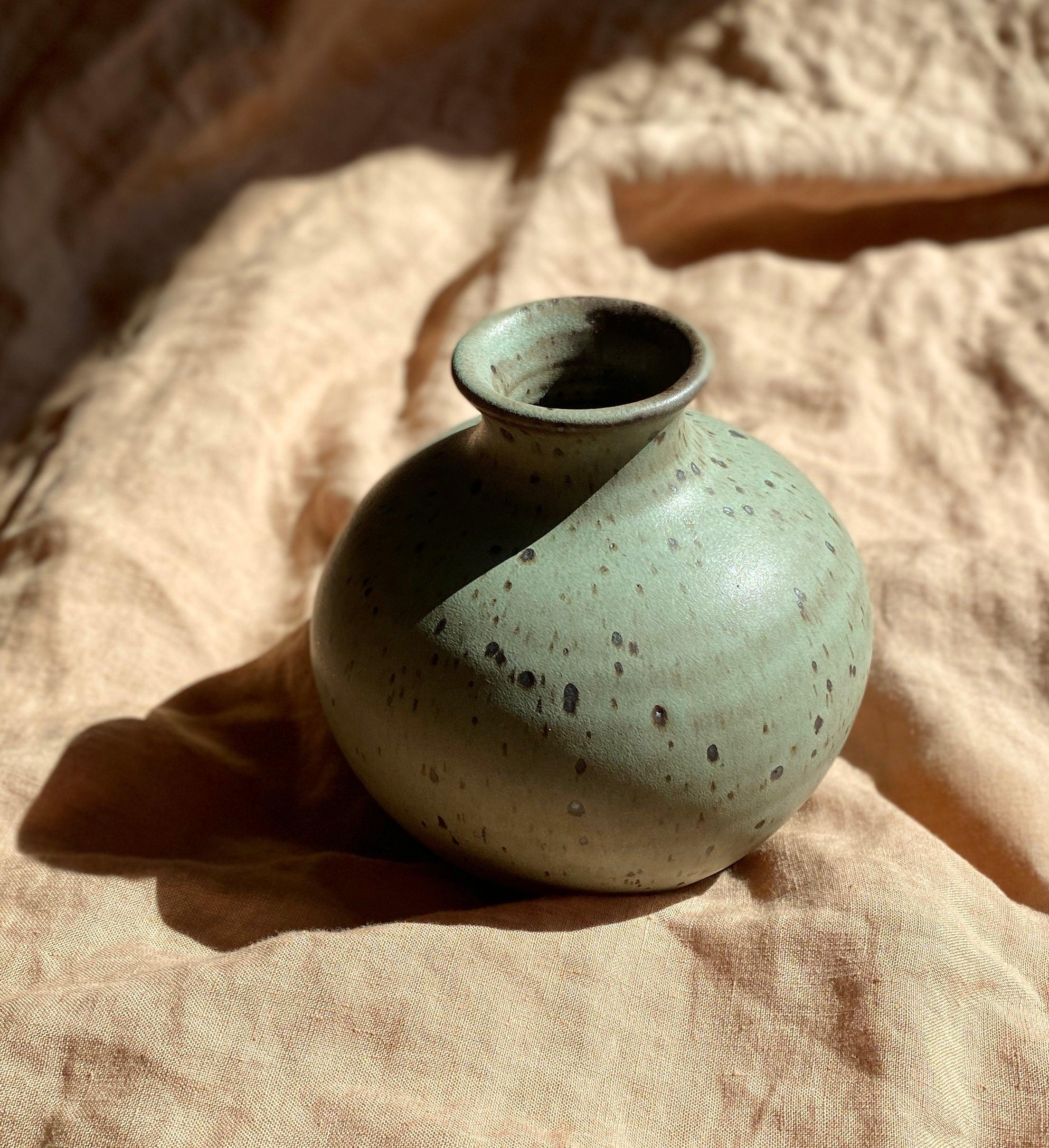 Blue speckled vase No. 7 - Dana Chieco Studio
