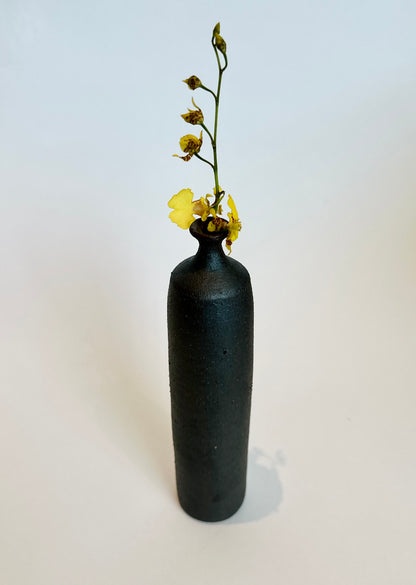 Black clay slim vase no. 3