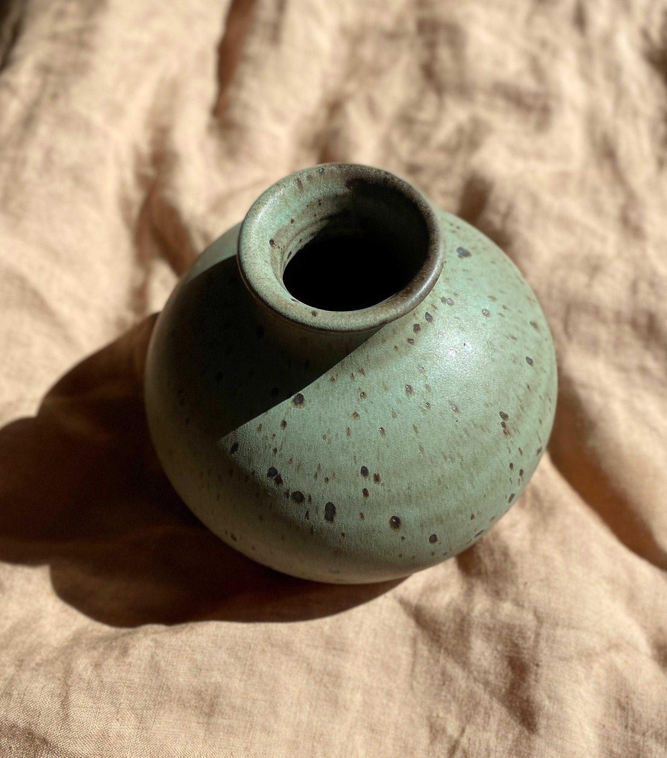 Blue speckled vase No. 7 - Dana Chieco Studio