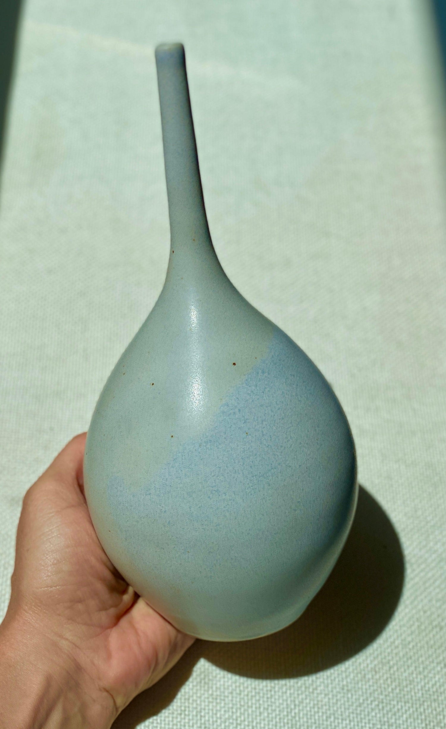 Lavender porcelain narrow-neck teardrop vase - Dana Chieco Studio