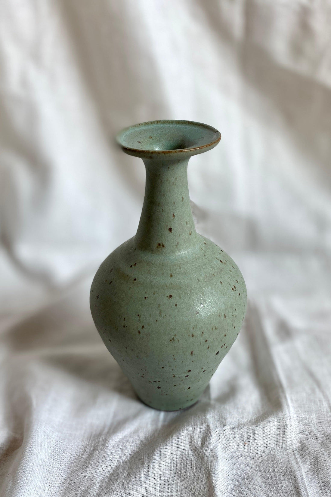 Blue speckled bottleneck no. 10 - Dana Chieco Studio